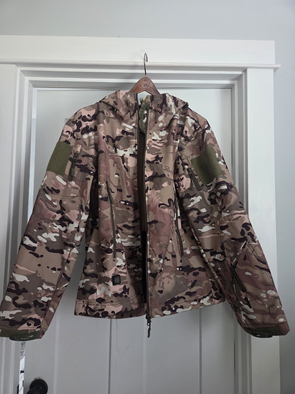 Men's Tactical Hooded Camouflage Jacket - Multicolor